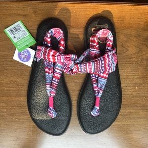 NWT Sanuk  yoga mat flip flops women’s 9